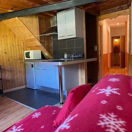 Le Saporta- Et Meubles De Tourisme *