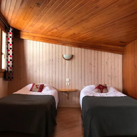 Le Saporta- Et Meubles De Tourisme