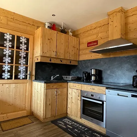 Apartment Le Saporta- Et Meubles De Tourisme *