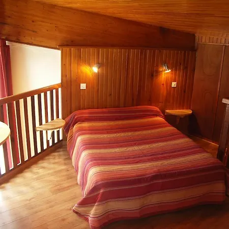 Apartment Le Saporta- Et Meubles De Tourisme Le Lioran