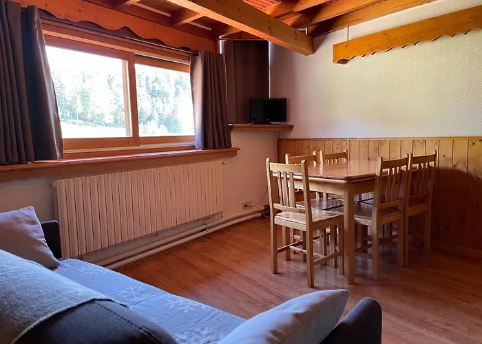 Apartment Le Saporta- Et Meubles De Tourisme