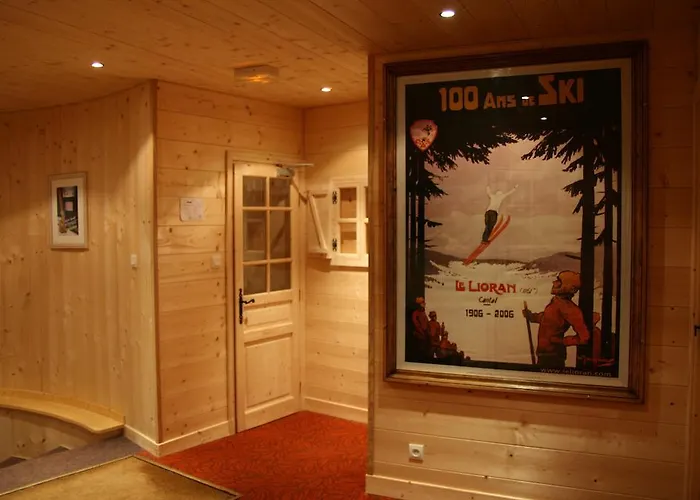 Apartment Le Saporta- Et Meubles De Tourisme Le Lioran